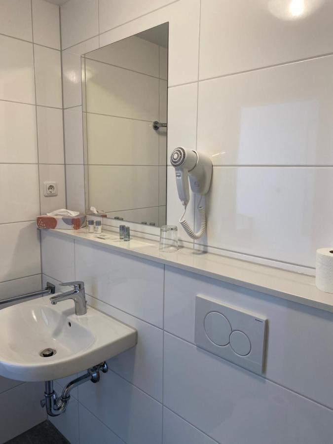 Hotel Gloria Alsdorf Eksteriør billede